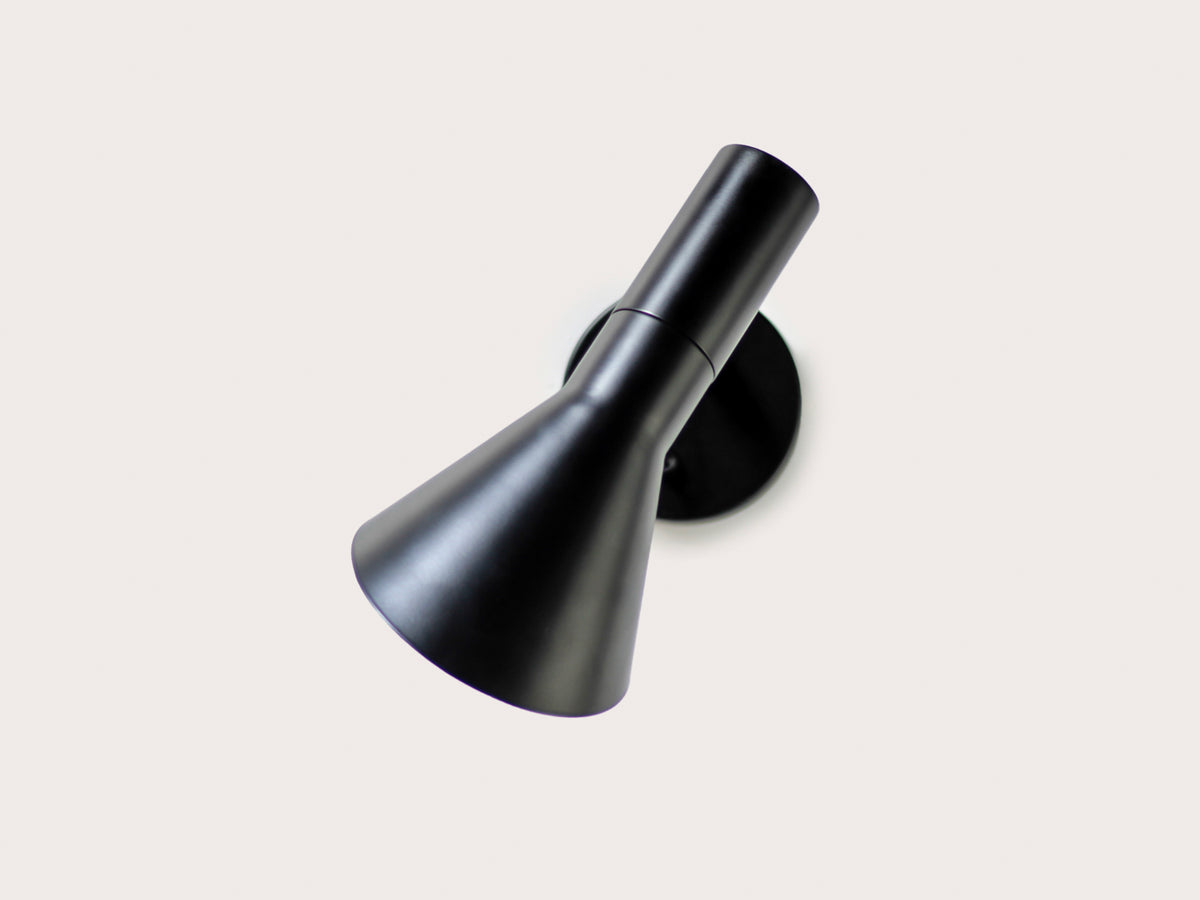 AJ Style Wall Light