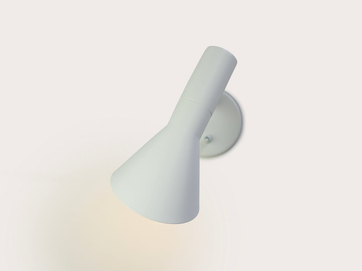 AJ Style Wall Light