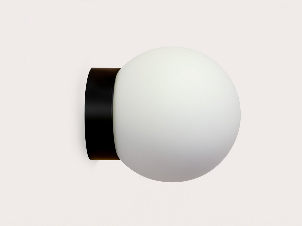 Big Dott Ceiling/Wall Mount - IP44 rated