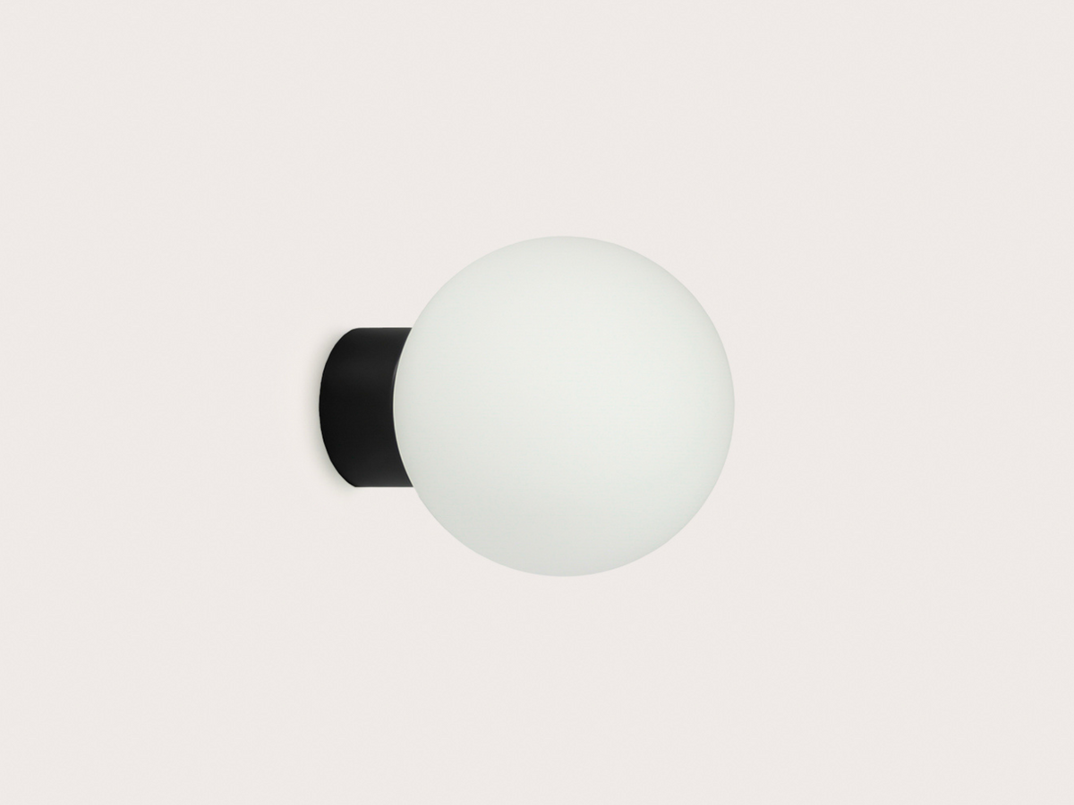 Dott Wall Light