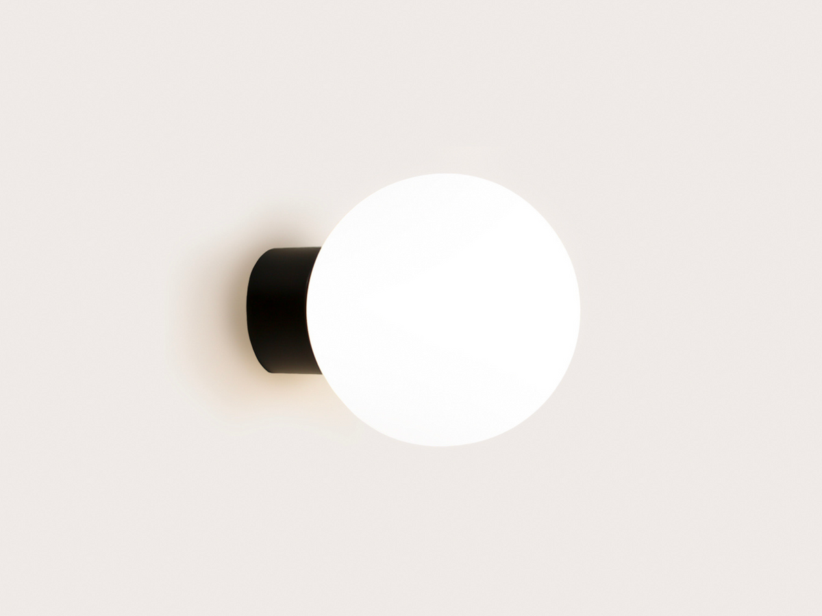 Dott Wall Light