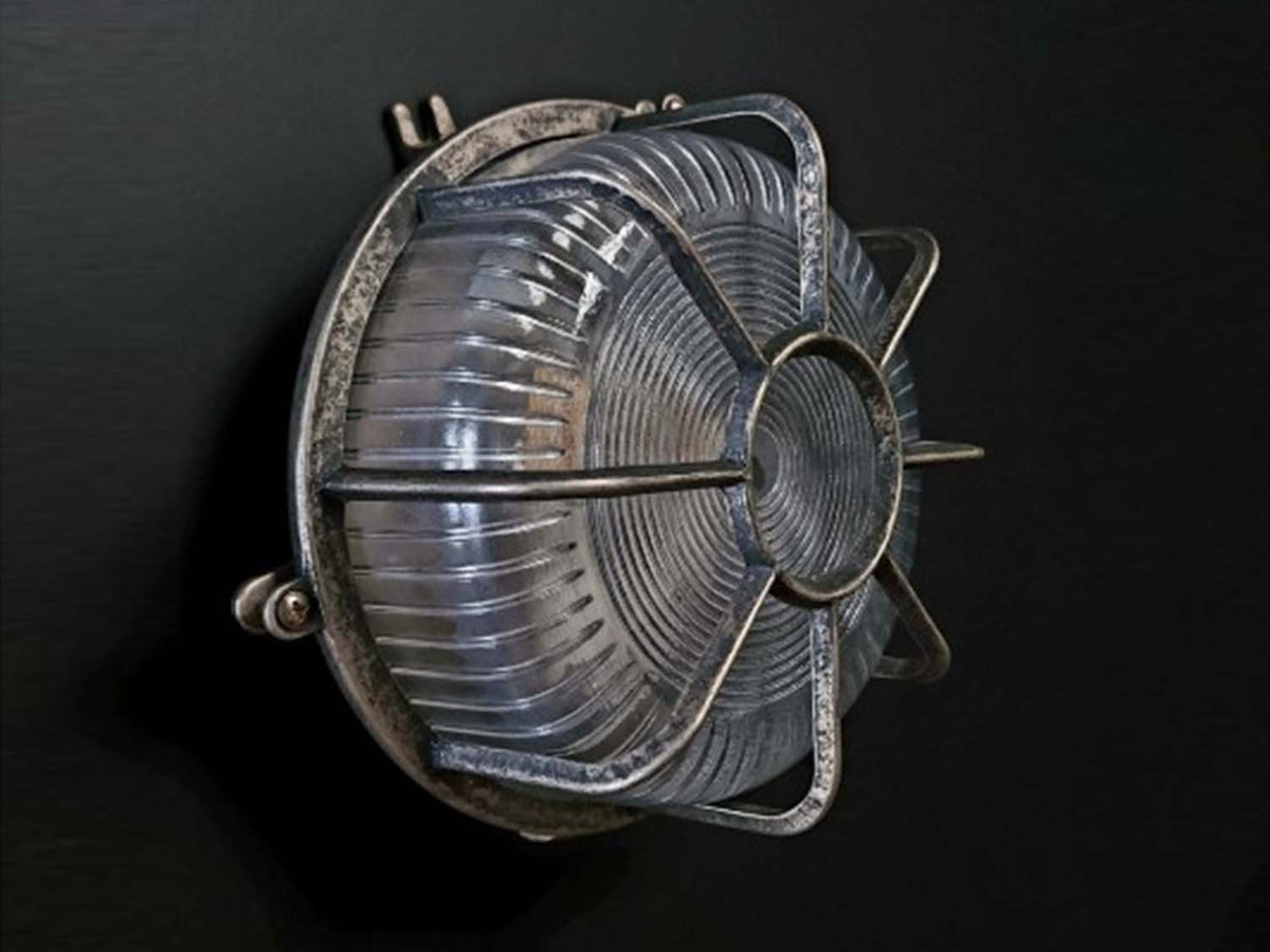 Zeus Bulkhead Outdoor Wall Light - IP64 rated