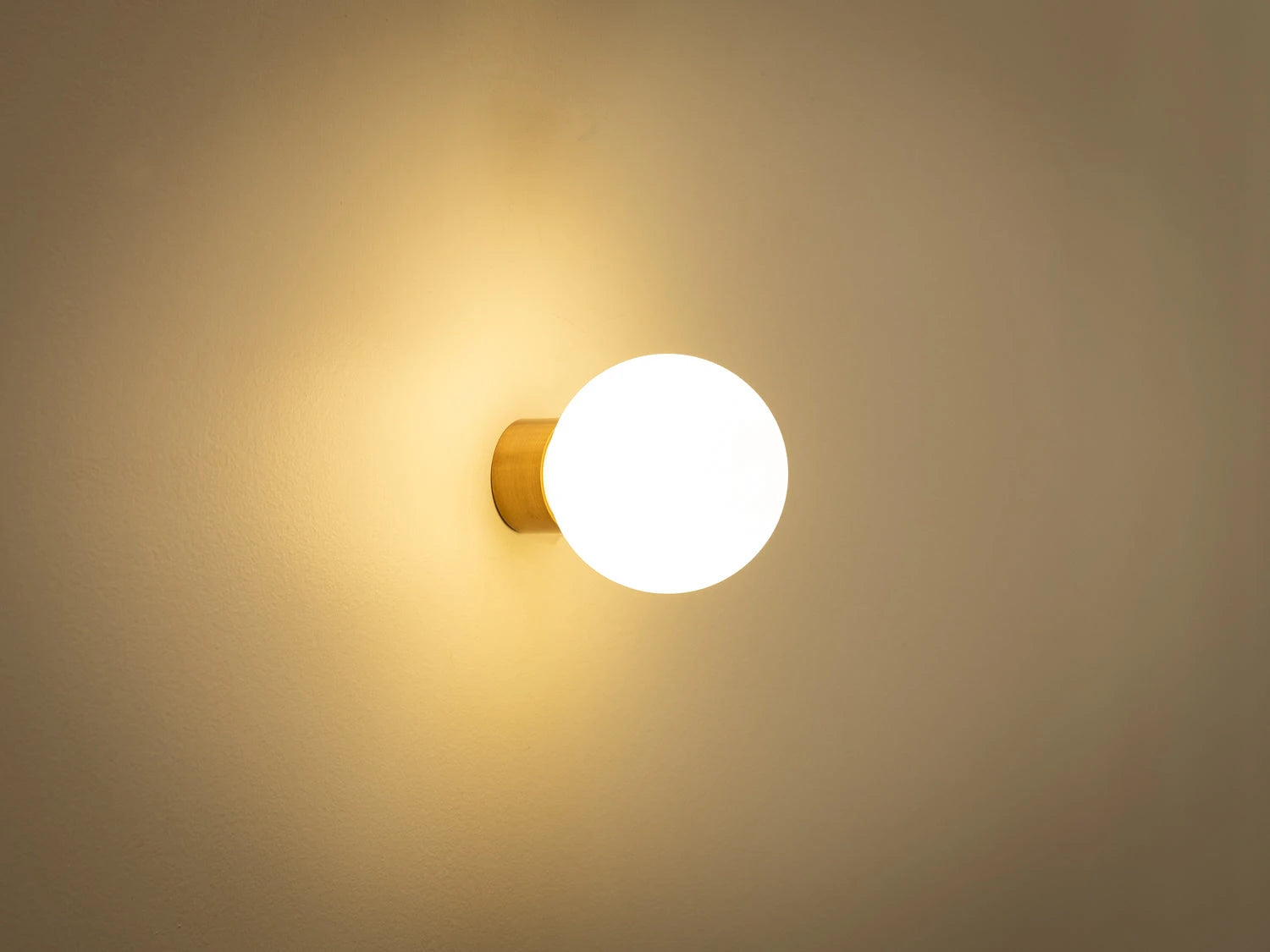 Wall Lights