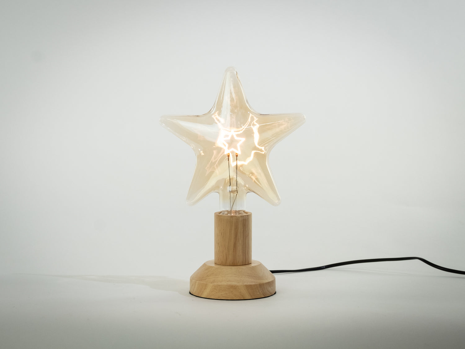 Bambino Star Wooden Table Lamp