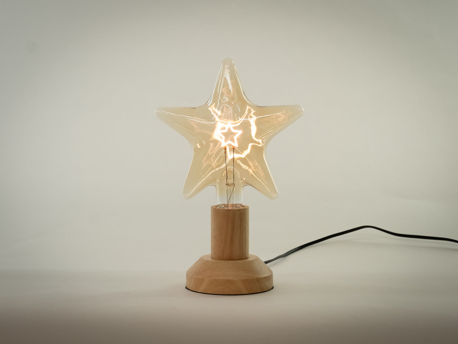 Bambino Star Wooden Table Lamp