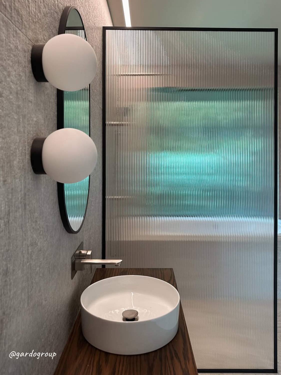 Big Dott Ceiling/Wall Mount - IP44 rated