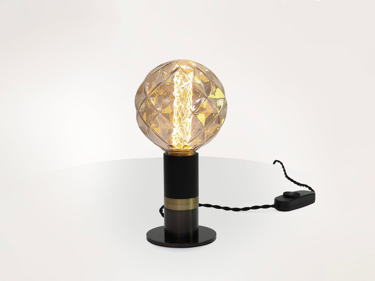 Fergie B Metal Table Lamp - Black