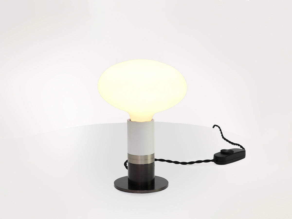 Fergie B Metal Table Lamp - White