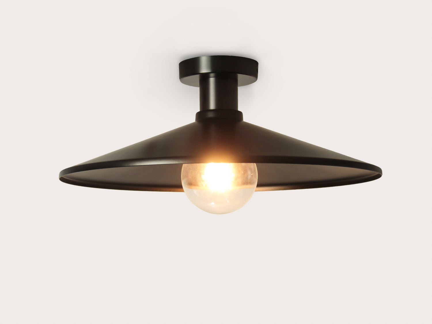 Fixed Fergus with 40cm Metal Shade