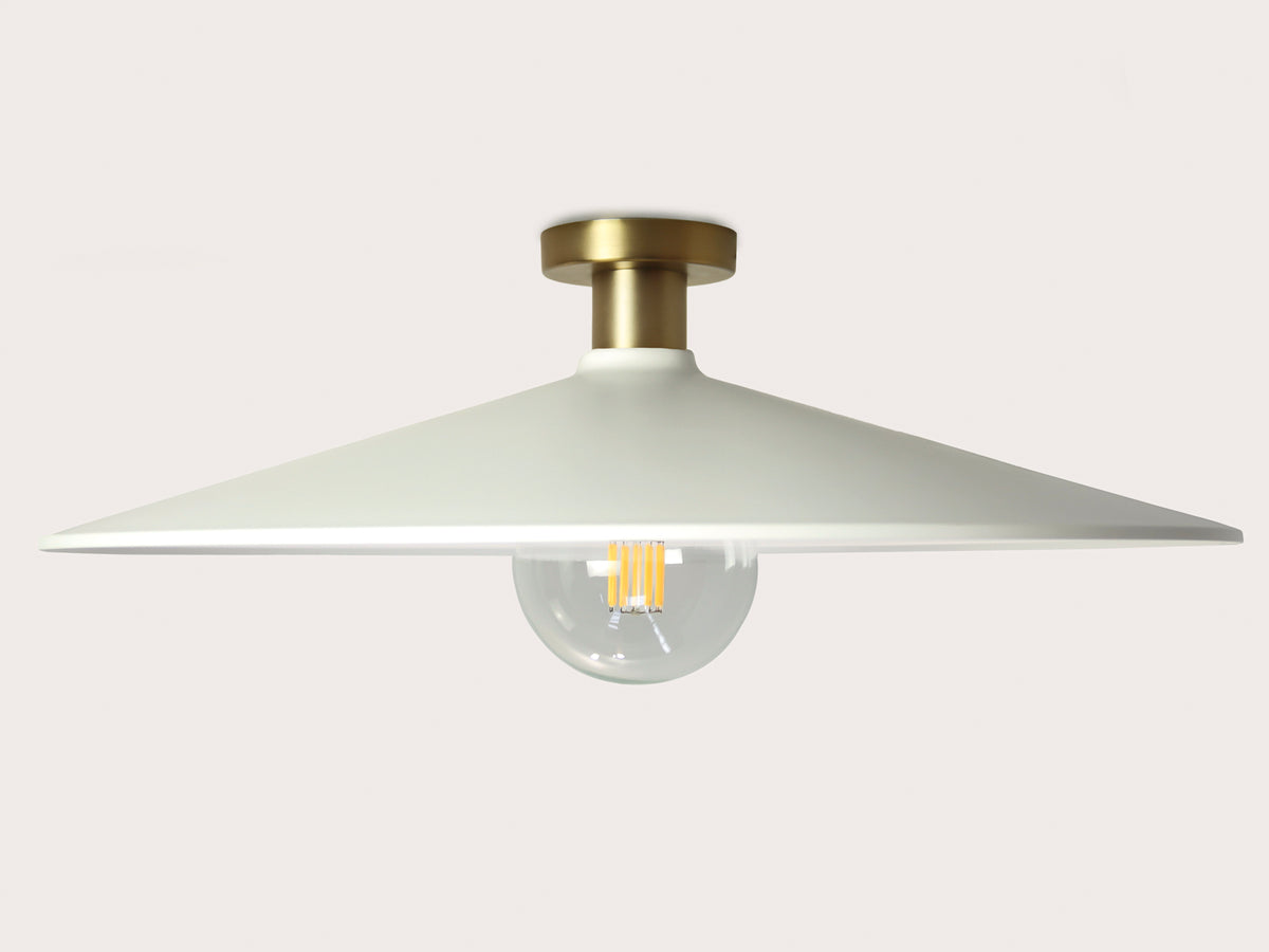 Fixed Fergus with 60cm Metal Shade