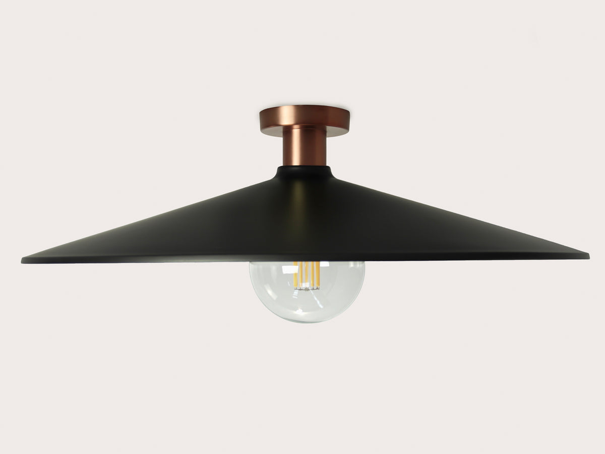 Fixed Fergus with 60cm Metal Shade