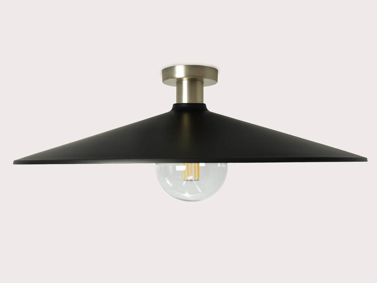 Fixed Fergus with 60cm Metal Shade