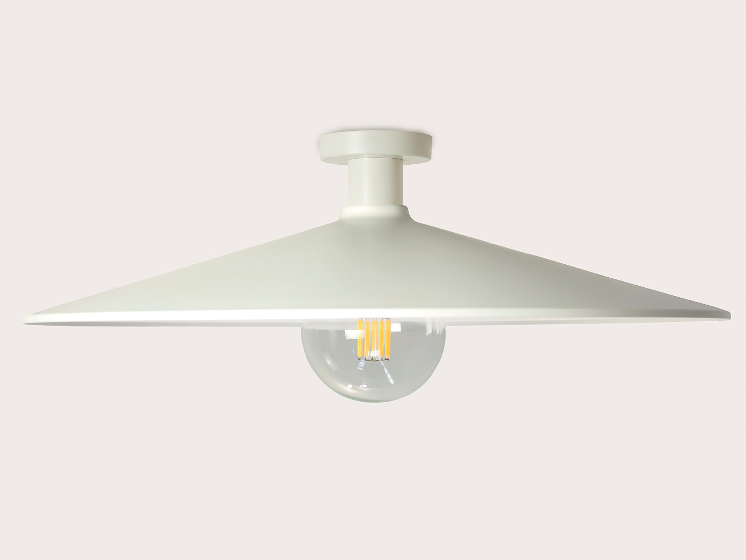 Fixed Fergus with 60cm Metal Shade