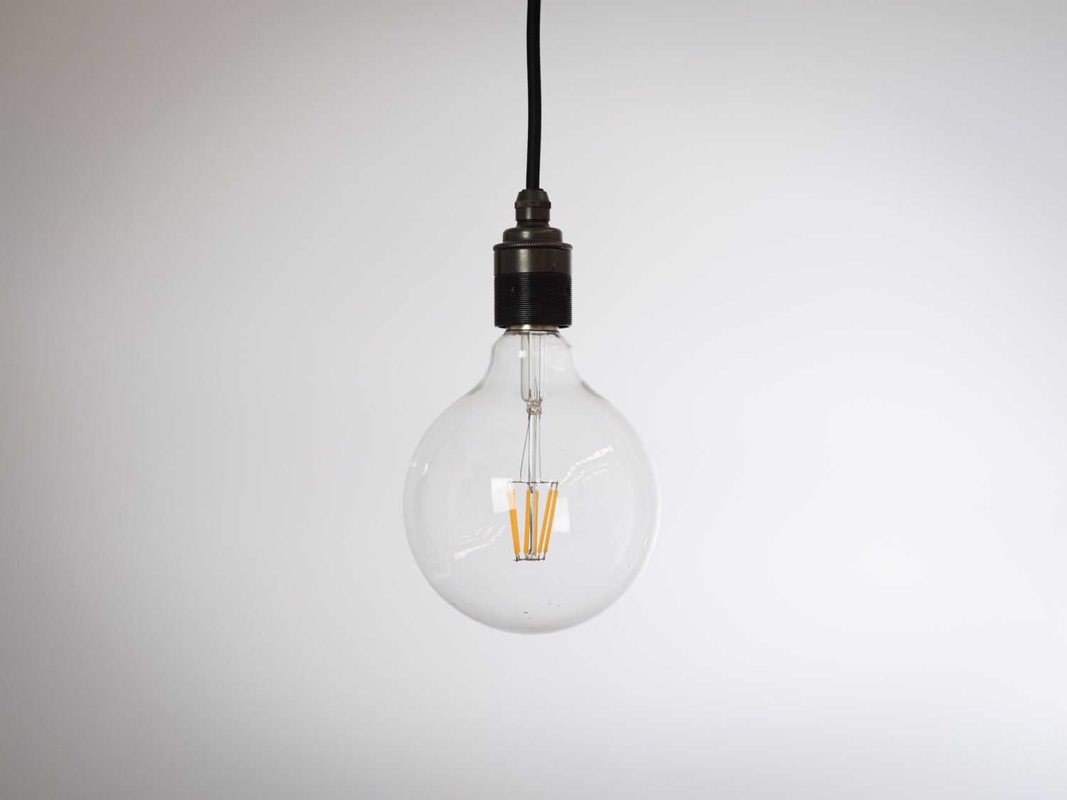 Lilley Bare Bulb Pendant