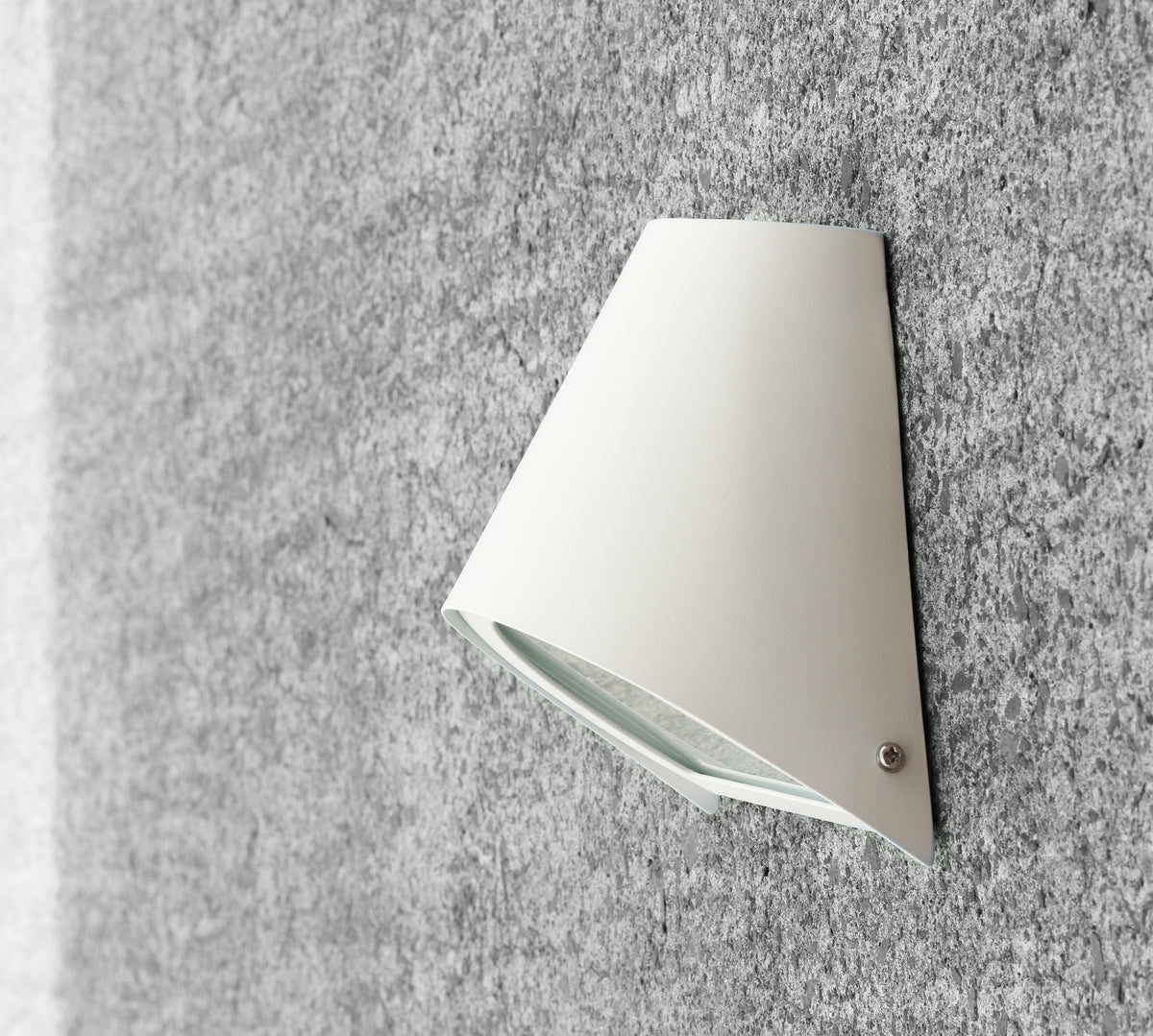 Mahia Outdoor Light - Lily White - IP44 rated