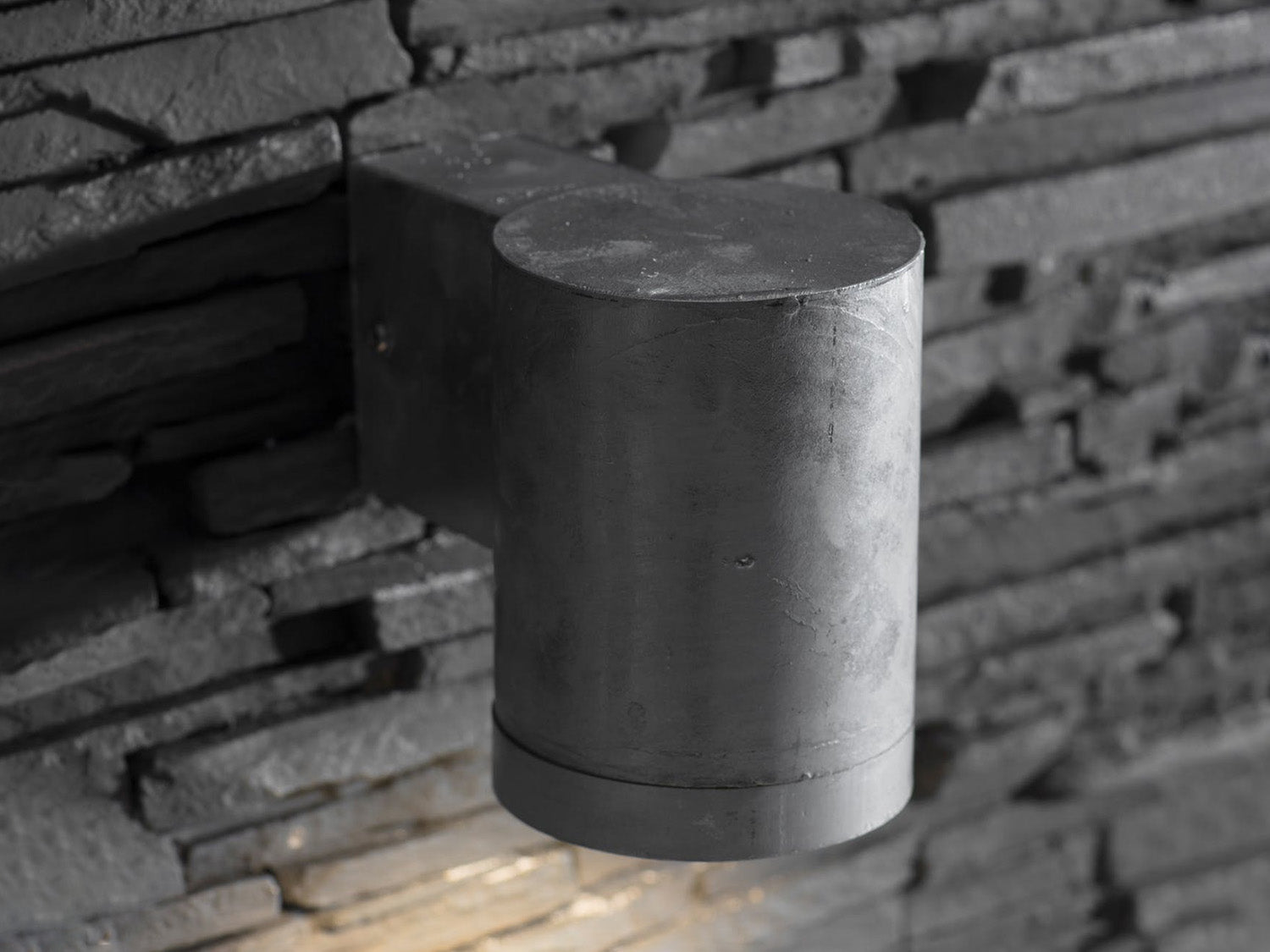 St Ives Down Light Large - Outdoor - img5e13a2885570b