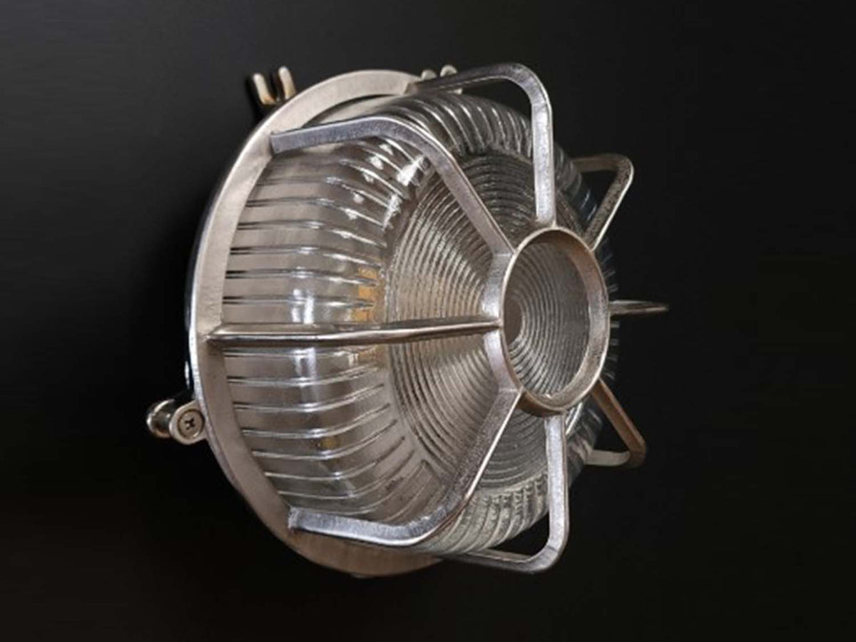 Zeus Bulkhead Outdoor Wall Light - IP64 rated