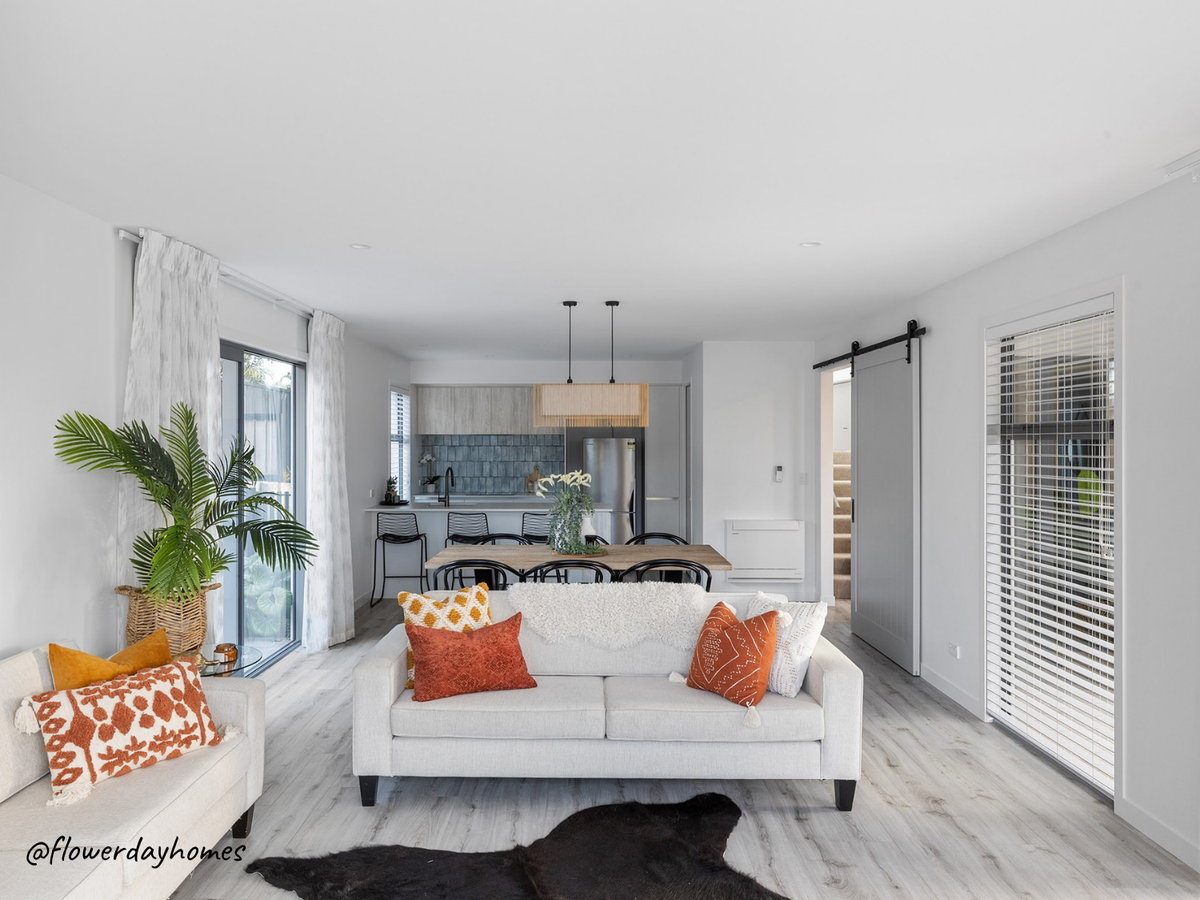 iO2 Rectangle Pendant - Small