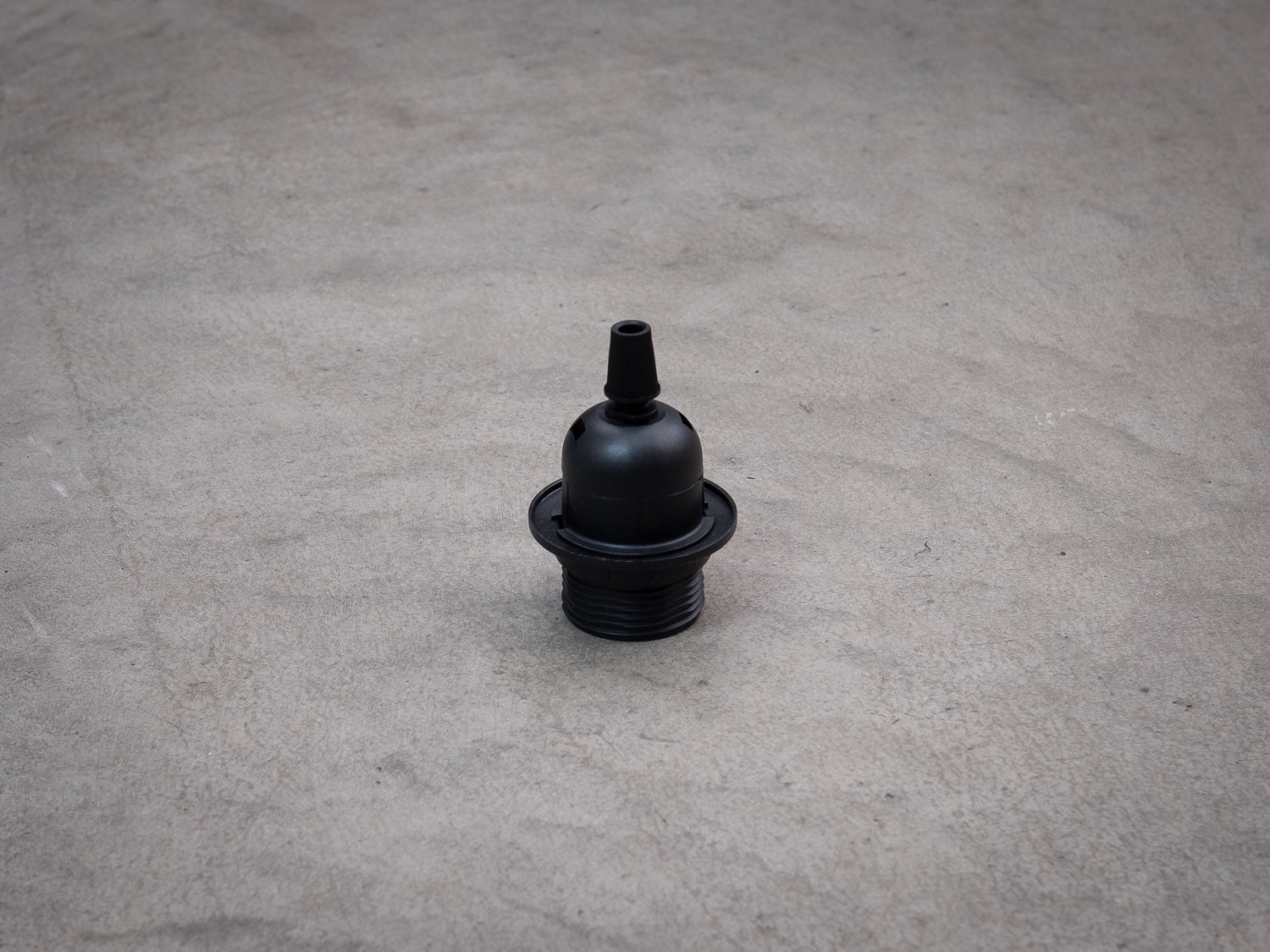 Simple Plastic Lamp Holder - E27