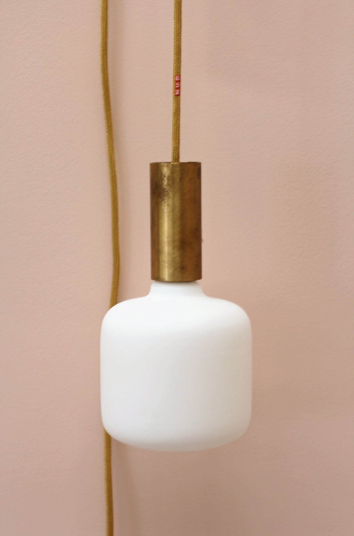 LED - Luna Opal Bulb - 7w  - img5c6c8177d1aa4